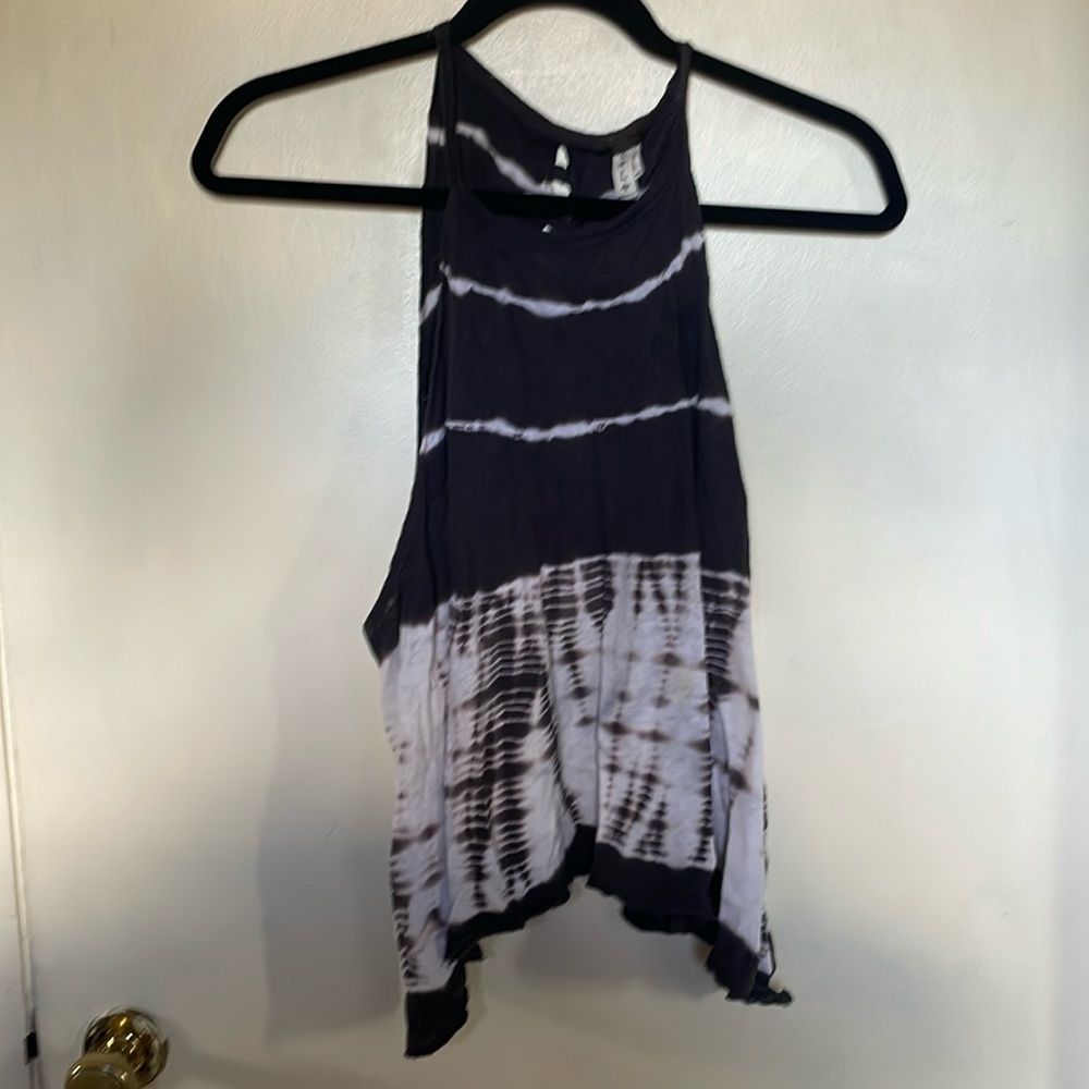 We The Free tank. Tie-dyed, straps in back, perfect summer, large, cropped top